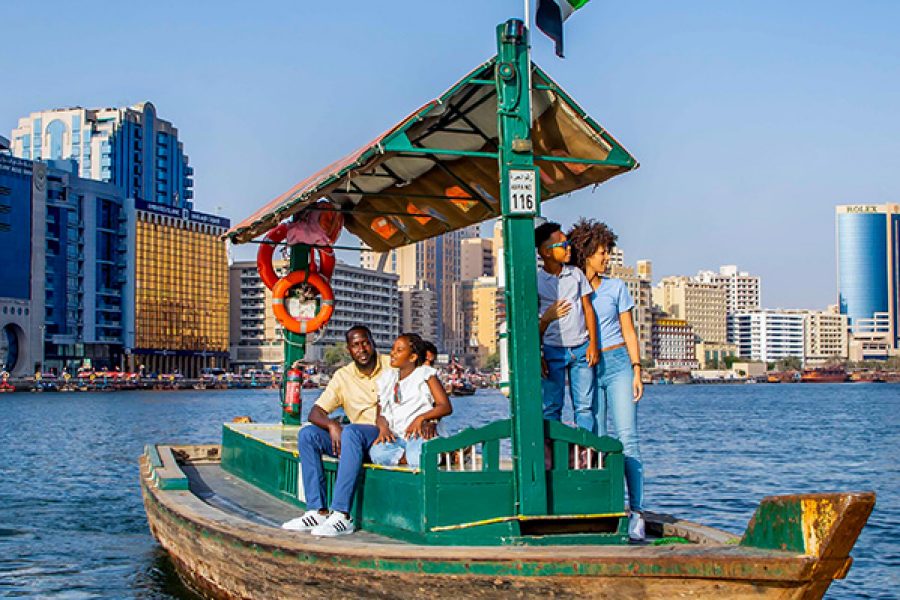 Dubai boat tour