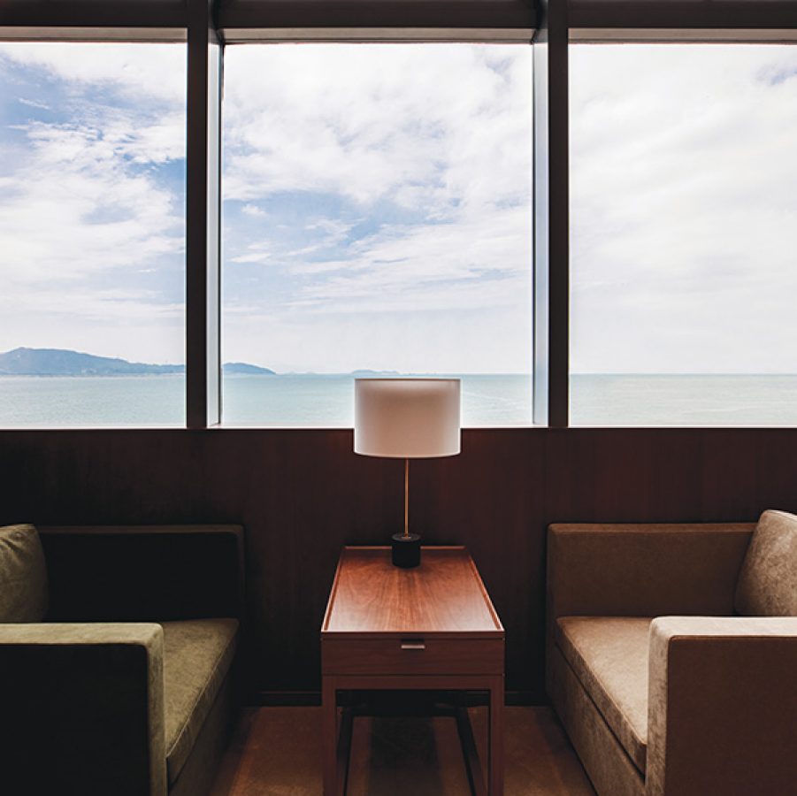 Cathay Pacific’s newest lounge